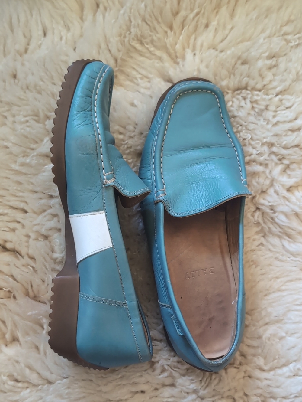 Vintage Bally Dera Leather Loafers